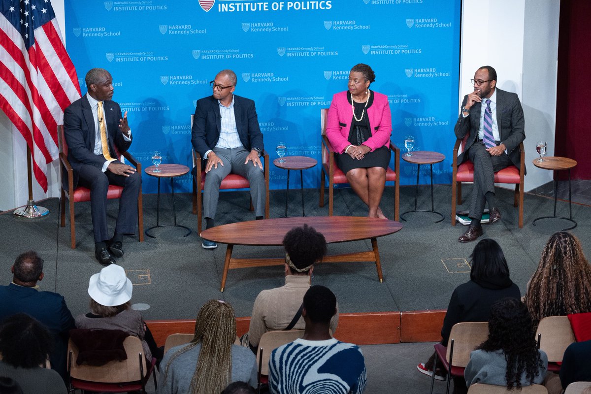Aaron Goldman (@aaronmgoldman) on Twitter photo Tonight, we were blessed to have an ALL STAR panel discussing the role of race and identity in the presidential election. THANK YOU <a href="/Eugene_Scott/">Eugene Scott</a>, <a href="/CheriBeasleyNC/">Cheri Beasley</a>, @KhalilGMuhammad and <a href="/CornellWBrooks/">Rev. & Prof. Cornell William Brooks</a> for a fabulous and substantive discussion. Video here: shorturl.at/7BhWT Tonight, we were blessed to have an ALL STAR panel discussing the role of race and identity in the presidential election. THANK YOU <a href="/Eugene_Scott/">Eugene Scott</a>, <a href="/CheriBeasleyNC/">Cheri Beasley</a>, @KhalilGMuhammad and <a href="/CornellWBrooks/">Rev. & Prof. Cornell William Brooks</a> for a fabulous and substantive discussion. Video here: shorturl.at/7BhWT