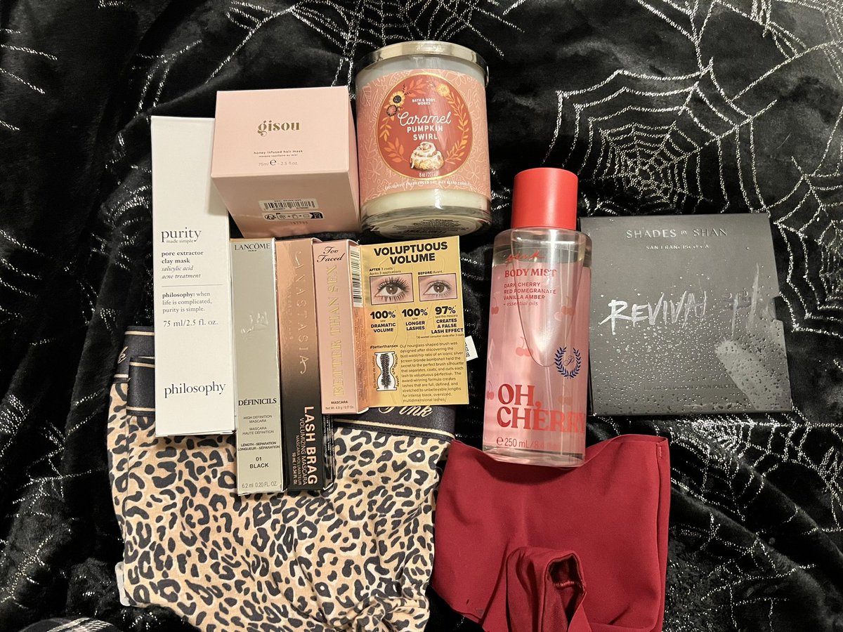 rubyesterbai's tweet image. guess who’s back…. #kleptotwt #clepto #cleptotwt #lifttwt