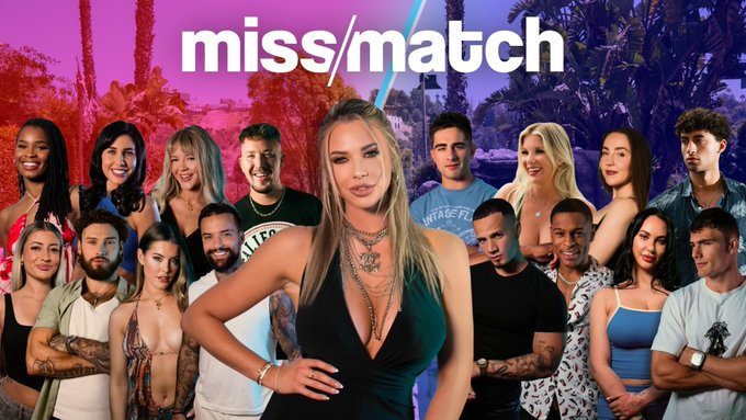 Season 4 is out! ? 

https://t.co/NAHIJy5SOv https://t.co/6q774959Jp