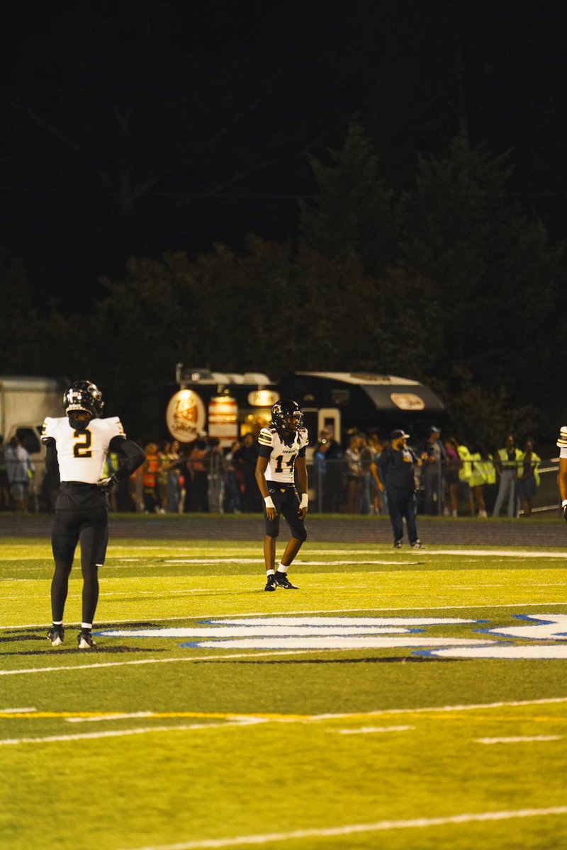 mid season flim
 tap in!!!

hudl.com/v/2QGxiN