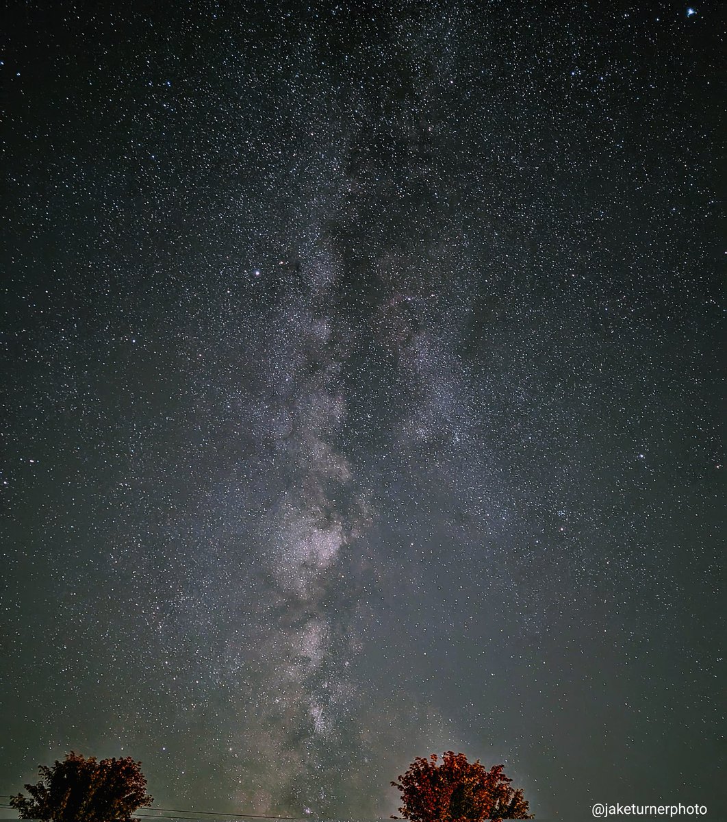 Milky Way from my house 
#Ithacaisgorges #astrophotography #pixel9 #milkyway