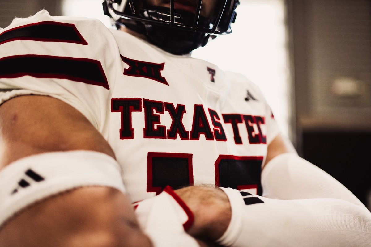 TTU_EQUIPMENT's tweet image. ⚪️ ⚪️ ⚫️ #WreckEm