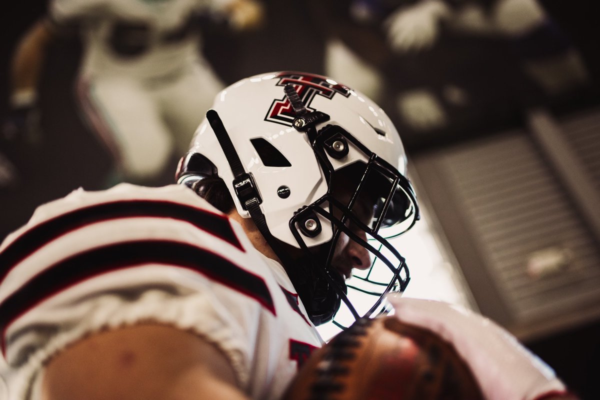 TTU_EQUIPMENT's tweet image. ⚪️ ⚪️ ⚫️ #WreckEm