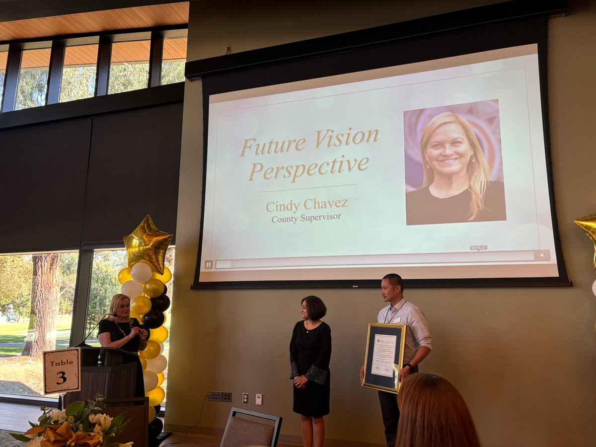 SupCindyChavez's tweet photo. In 1973, the County launched our Senior Nutrition Program, with 12 meal sites. Last year, our program grew to 38 meal sites, encompassing initiatives like Meals on Wheels and CHAMPSS, and served more than 16,000 older adults with a total of 1.56 million meals. https://t.co/SHZXdD3ktJ