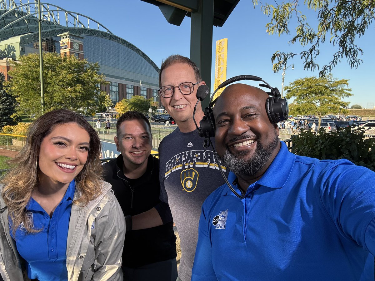 THE ULTIMATE LUCKY CHARM!!! 
KENT WAINSCOTT ✨✨✨