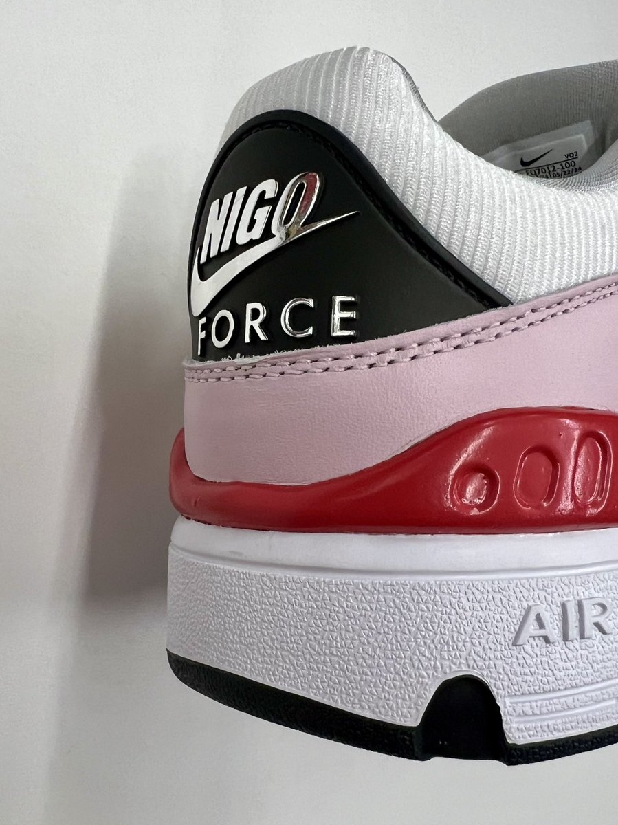 The NIGO x Nike Air Force 3 Low releases tomorrow at 10am ET 🎨

Link -> bit.ly/3zamPLD