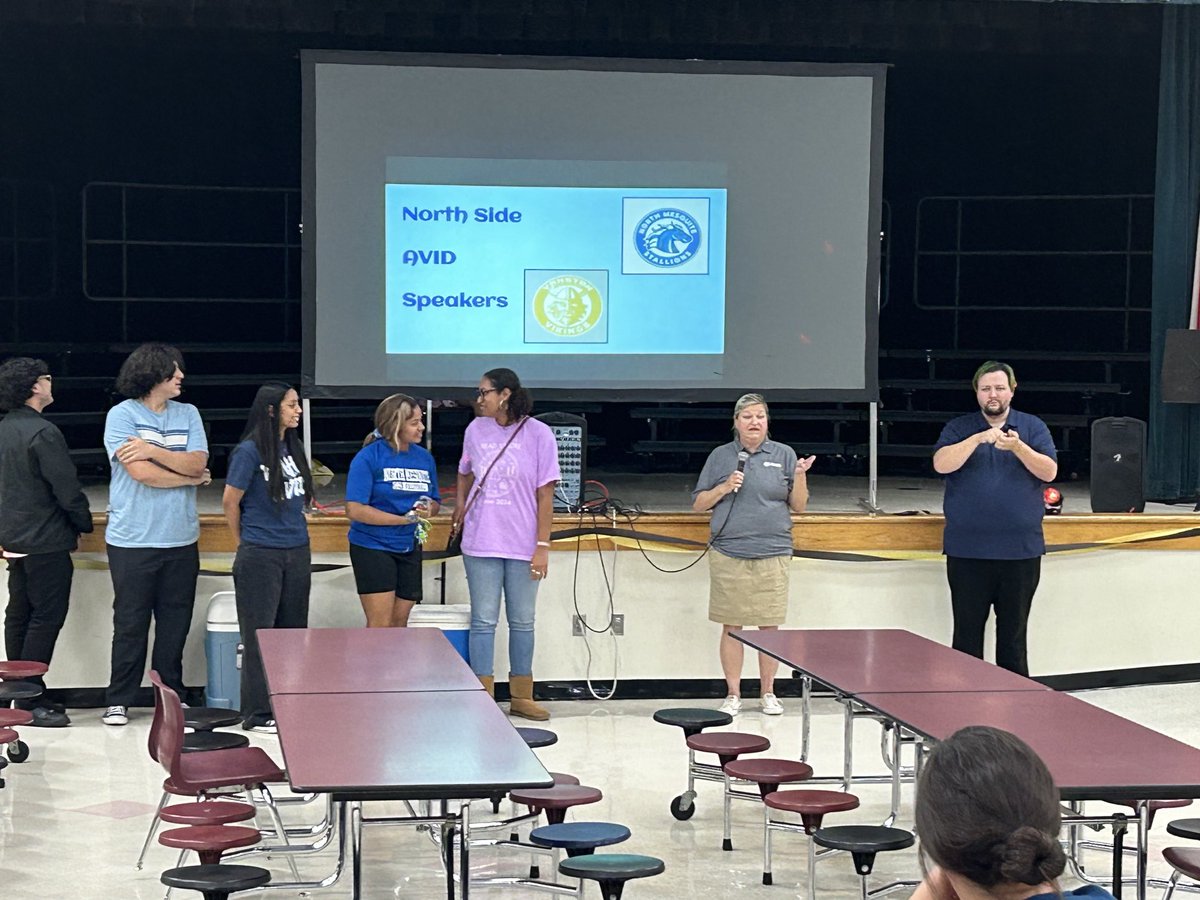 Celebrating AVID induction at Vanston Middle School. ⁦<a href="/mesquiteisdtx/">Mesquite ISD</a>⁩