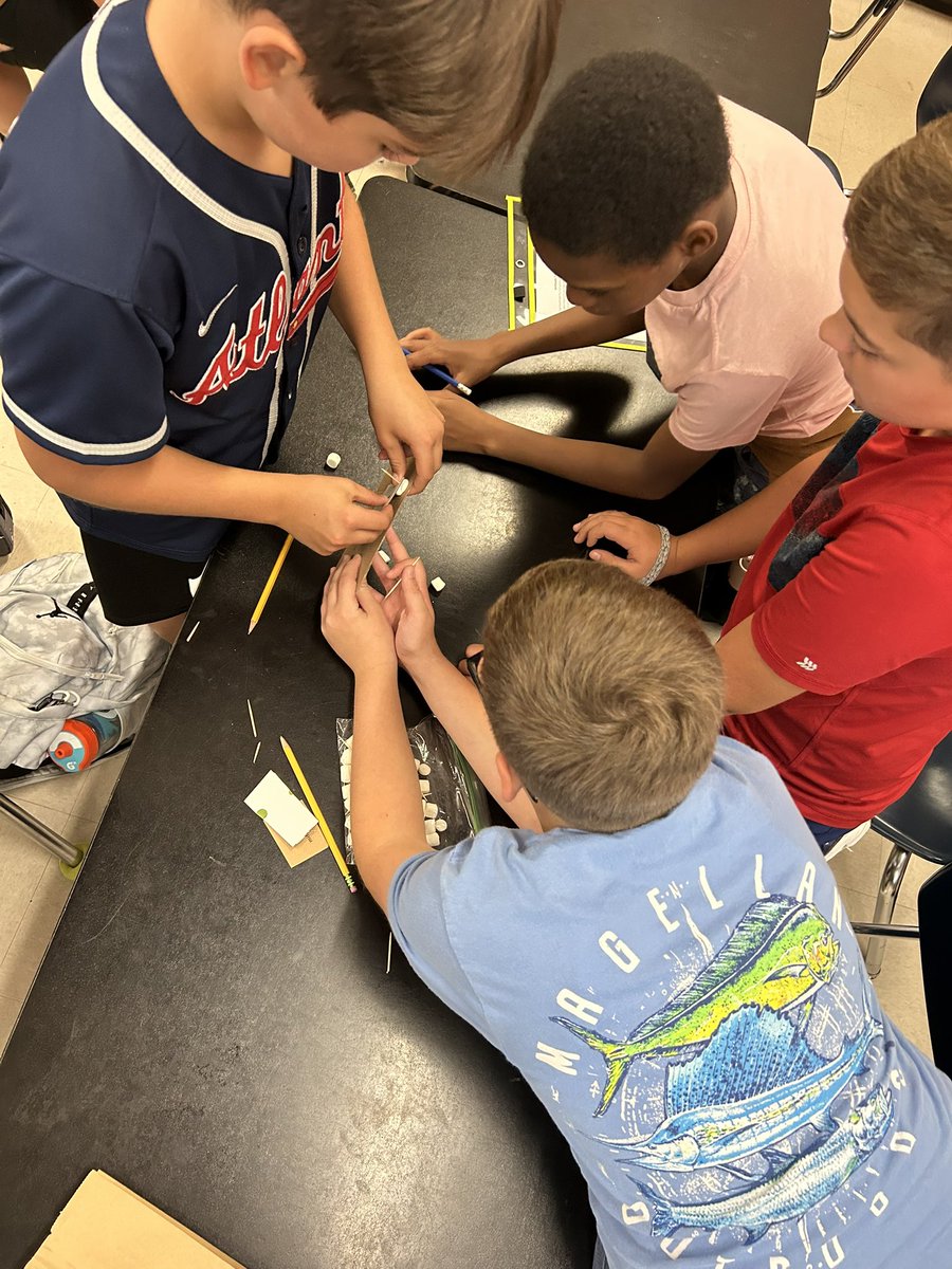 Prin_MayerPRMS's tweet image. Ss in Ms. Nelson’s 6th gr sci class were learning about earthquakes &amp;amp; its effects. Ss were tasked with building an “earthquake proof” structure in 12 min. They were put to the test when the “earth” shook! High student engagement &amp;amp; inquiry was AMAZING!!! @AGHoulihan @UCPSNC