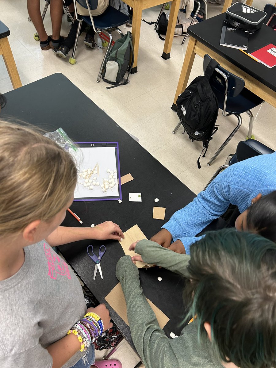 Prin_MayerPRMS's tweet image. Ss in Ms. Nelson’s 6th gr sci class were learning about earthquakes &amp;amp; its effects. Ss were tasked with building an “earthquake proof” structure in 12 min. They were put to the test when the “earth” shook! High student engagement &amp;amp; inquiry was AMAZING!!! @AGHoulihan @UCPSNC