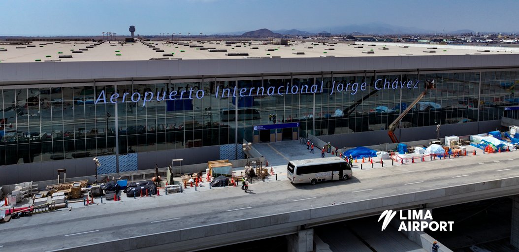 Aeropuerto. El ingreso y salida al nuevo terminal aéreo sólo se producirá a bordo de una unidad vehicular (Foto: LAP).