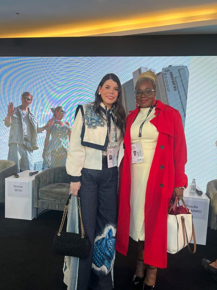 SoldeLiberNica's tweet photo. Cra. Camila Ortega, Directora  General de Nicaragua Diseña participó en un importante panel en el primer día de BRICS+ Fashion Summit 2024
.
#nicaraguadiseña  #ND2024
#Moscú  🇷🇺  #bricssummit2024 #Nicaragua  🇳🇮 https://t.co/uY0NeXRBHA