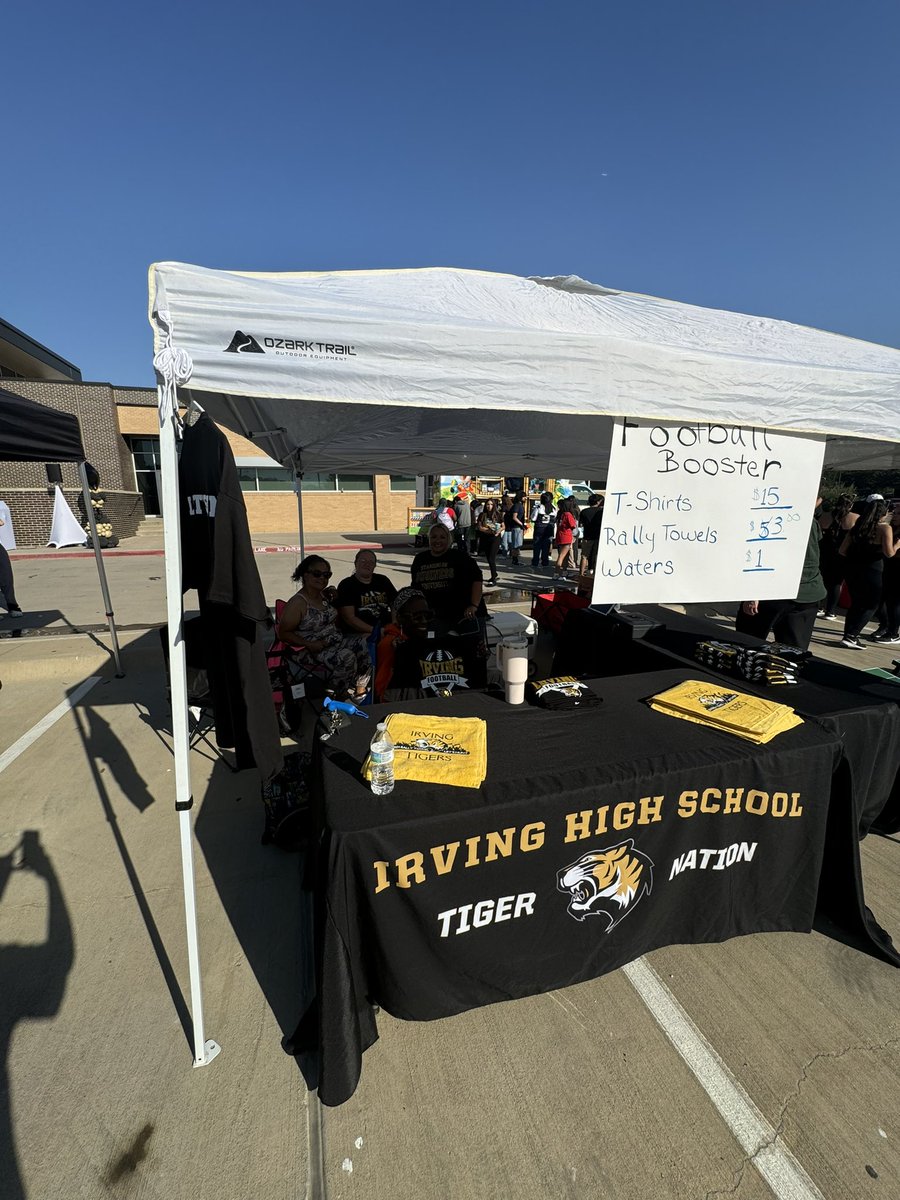 Irving High School Student Council tweet media