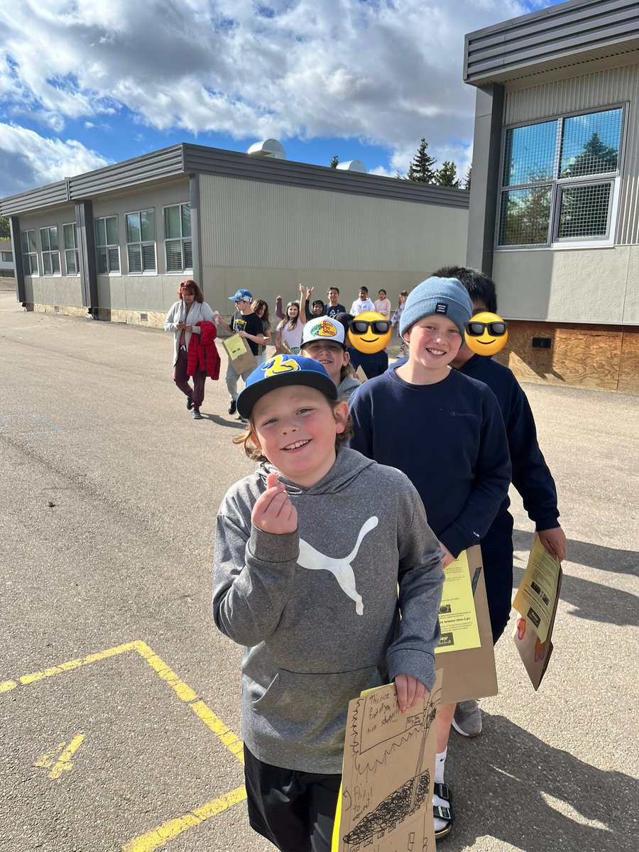 Heading into the Mills Haven neighborhood to drop off bags for food bank donations! 🥫<a href="/MillsHaven/">Haven Mills</a>