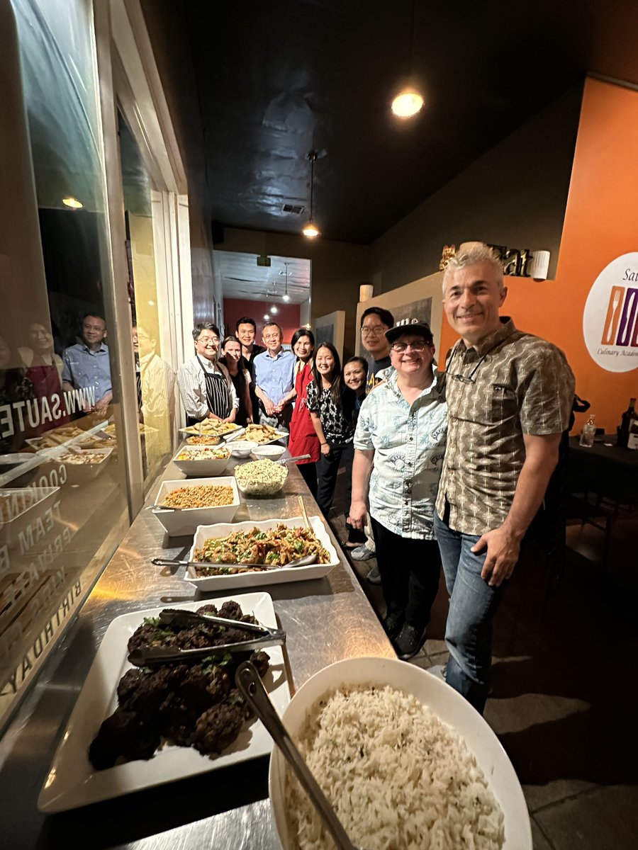 Thanh Dellinger tweet media