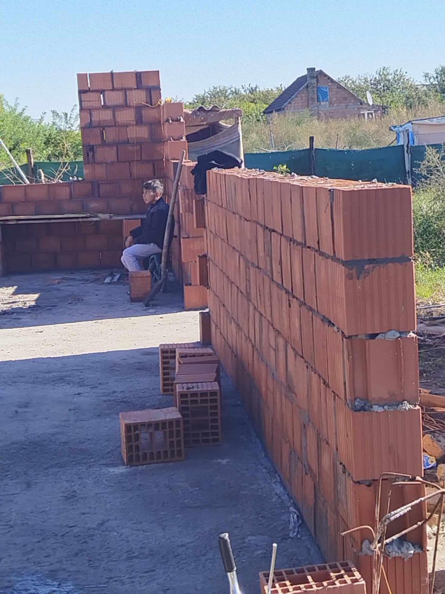 BasketOfHopeCAN's tweet photo. Thank you to everyone who supported the family who lost their home and family members in a horrible fire in August. With the help of your love and support, this family has begun rebuilding their home and lives.

We grieve with them. We encourage them. And we help them rebuild. https://t.co/K2GT3UgJC1