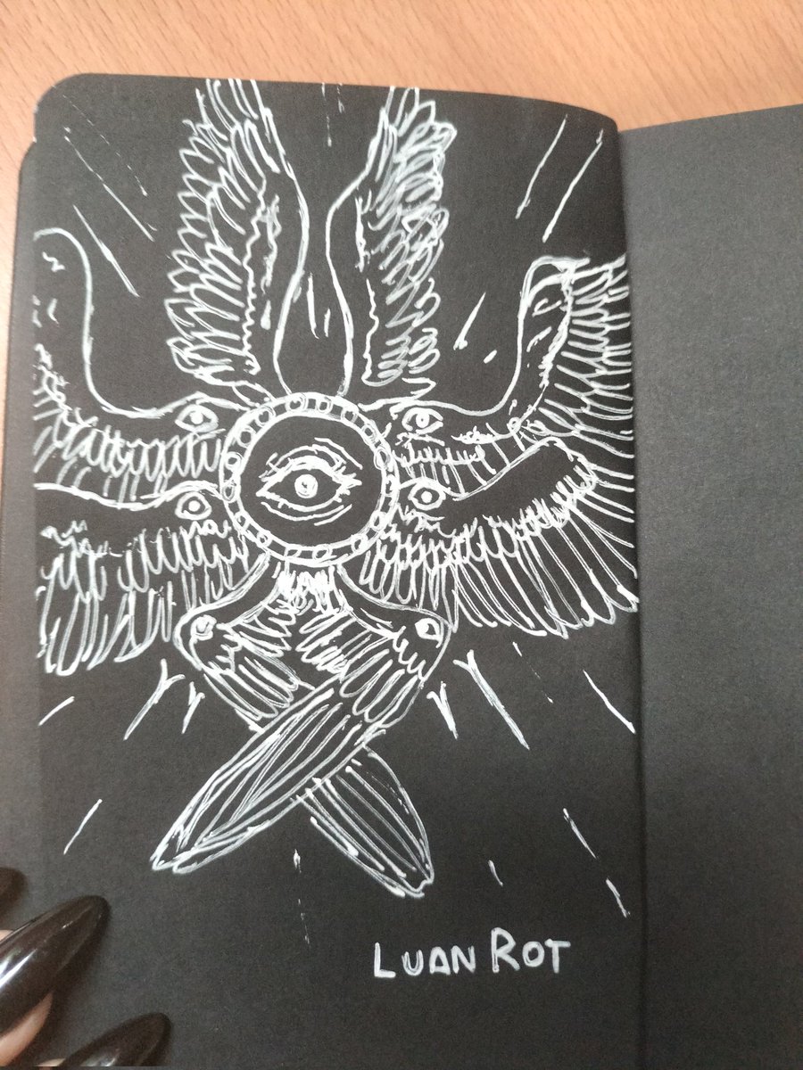 LuanRot's tweet photo. First 3 days, not doing a specific theme, just gonna draw whatever I feel like
#Inktober #whiteink #drawing #art https://t.co/IGwn4Bw76x
