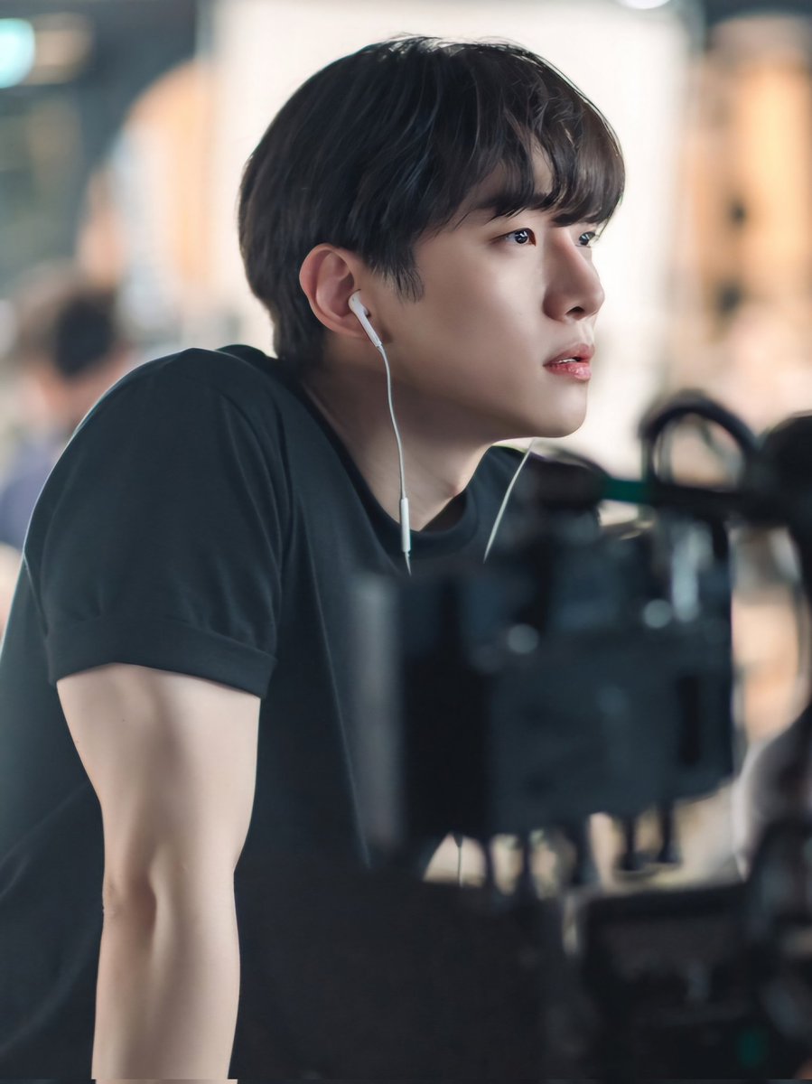 모니터할 때 섹시한편🫠🫠🫠
#LeeJunho  #이준호