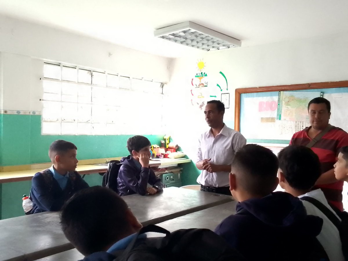 JhonatanAraque's tweet photo. #03OCT // 📒 Acompañanos el inicio del año escolar 2024-2025 del Fray Juan Ramos de Lora de nuestra parroquia Mariano Picón Salas ✍ 

📚 Juventud valuarte de nuestra patria, vuestras felicitaciones; a estudiar a construir cada dia un mundo mejor https://t.co/NKcArXpnBp
