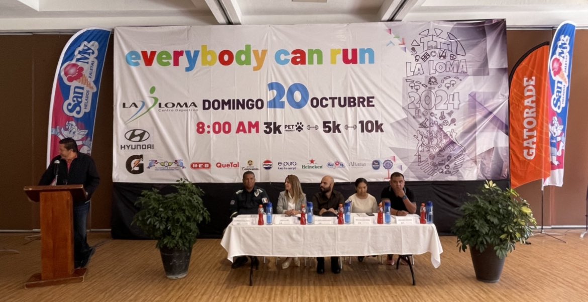 Rod_Martinez_'s tweet photo. Imágenes de la presentación de la carrera atlética de @lalomacd 

Esta se llevará a cabo el próximo 20 de octubre, no te la puedes perder! 

Inscripciones en la oficina de deportes del club y en los puntos de venta de Tu Tiempo a Tiempo en #SanLuisPotosí https://t.co/oFMjsOj4GX