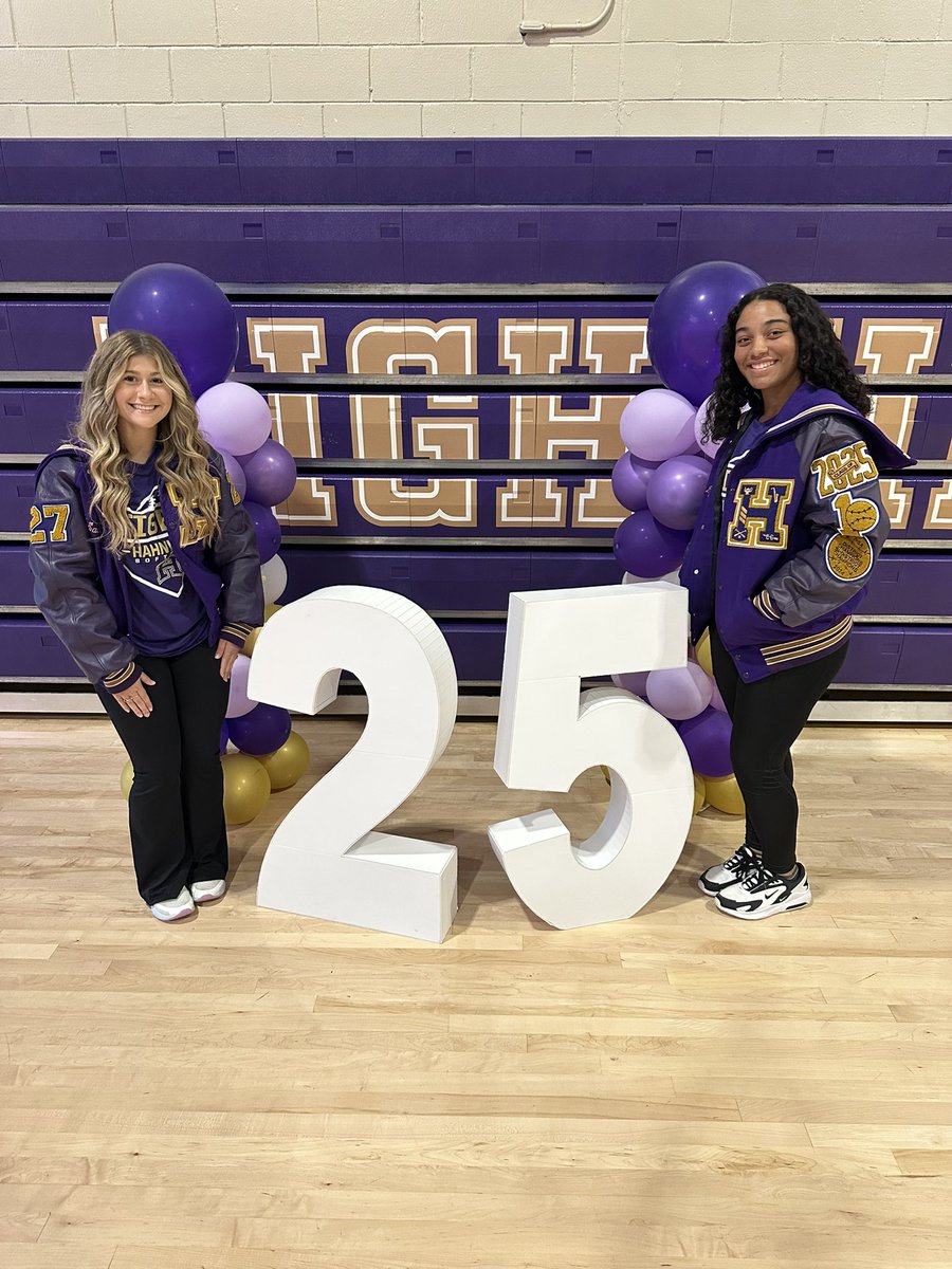 Hahnville High Softball tweet media