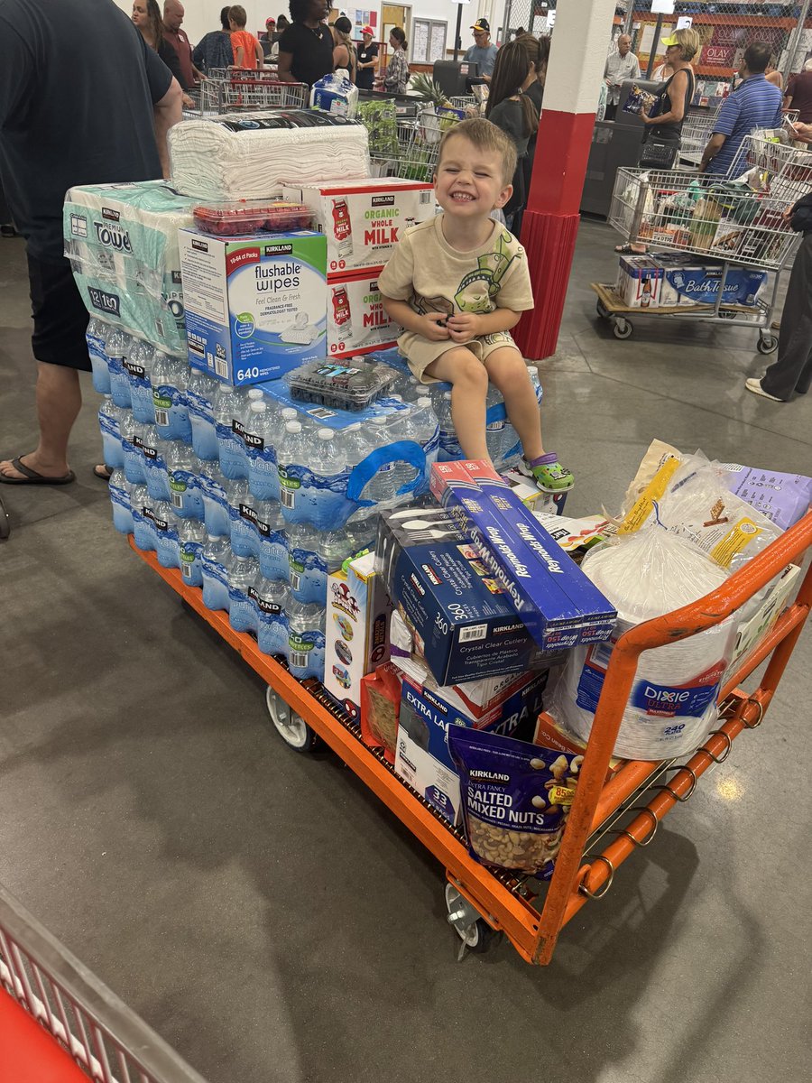SHARE THIS POST! 

Friends in Cape Coral/Fort Myers: I am taking essential items back to Asheville, specifically our little town of Swannanoa. Major needs right now:

- Feminine products
- Hygenie products male &amp; female 
- batteries 
- solar lights (front yard type) 
- baby wipes