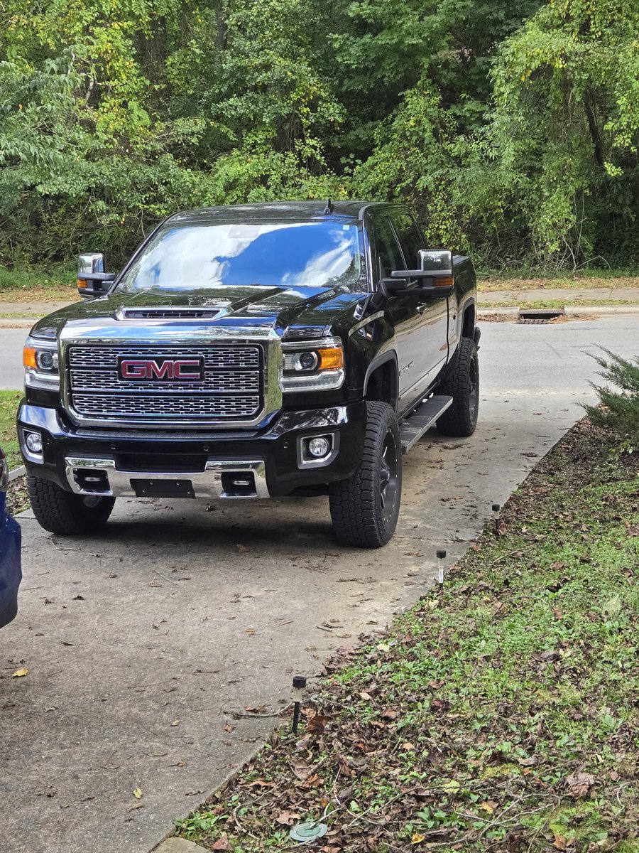 #Truck #trucks #l5p #XEmpire