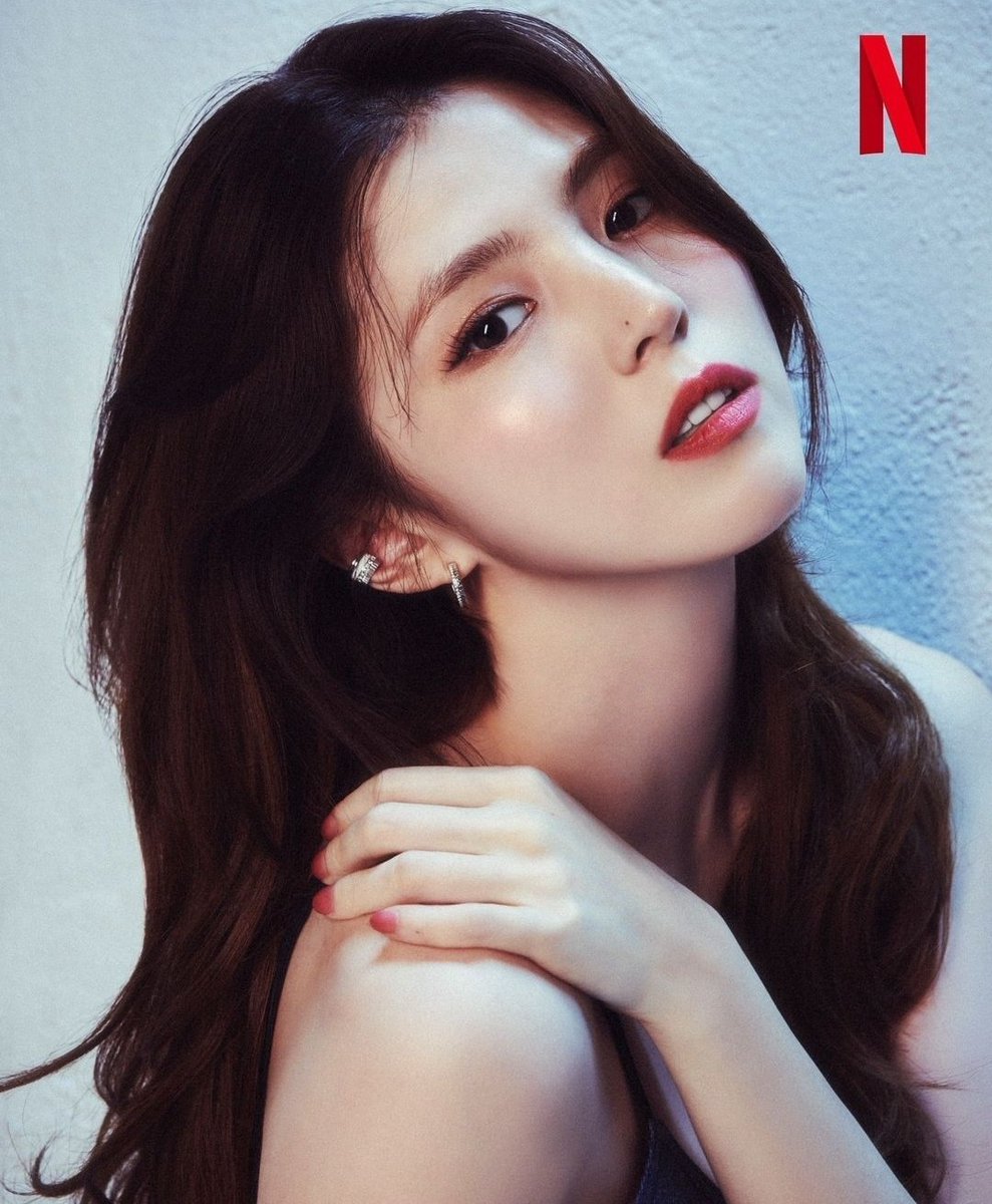hansoheeglobal's tweet photo. Han Sohee for Netflix series 'Gyeongseong Creature 2'

#HanSohee #한소희 #GyeongseongCreature2 https://t.co/ofsTCRAITx