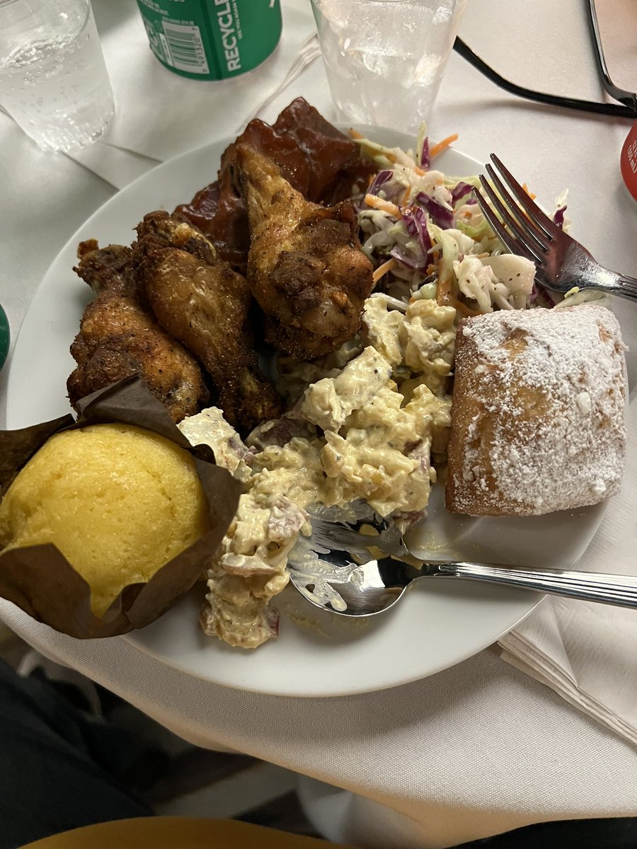 blanton_quinton's tweet image. The #ADOSSUMMIT ain’t nothin’ but a big family reunion. #ADOS #ADOSAF #LineageMatters