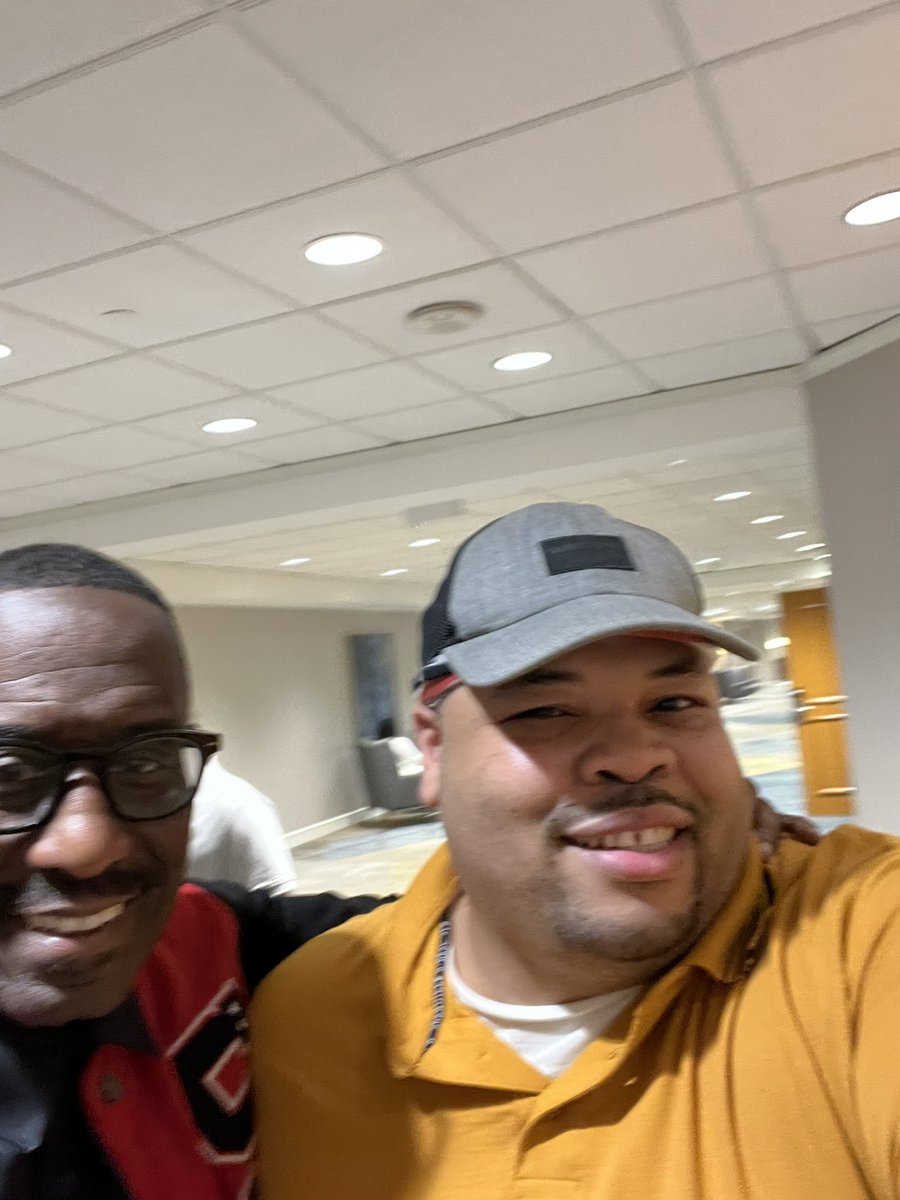 blanton_quinton's tweet image. The #ADOSSUMMIT ain’t nothin’ but a big family reunion. #ADOS #ADOSAF #LineageMatters