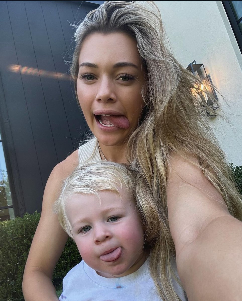 mrwattrp's tweet photo. How is this lil one gonna be 2??? Baby Cub Koas bday month has arrived ⁦@MamaBearKJ23⁩ https://t.co/jjp4MmHCNG