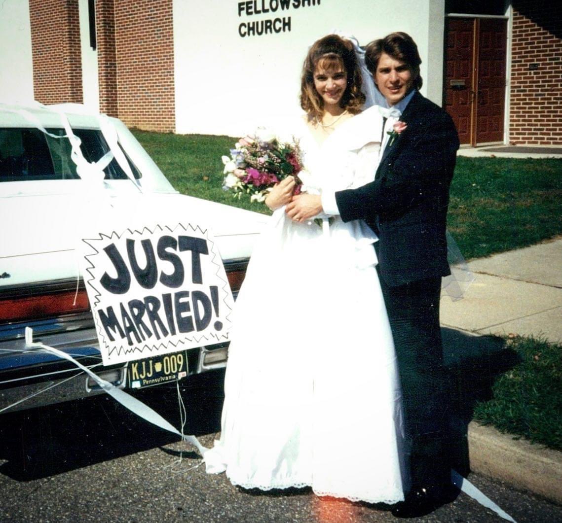 MarcKauffman's tweet photo. @BarackObama @MichelleObama Happy Anniversary! 
Congrats on 32 years. 

We share the same day. 
Here we are 32 years ago. https://t.co/BPIWW0aLPv