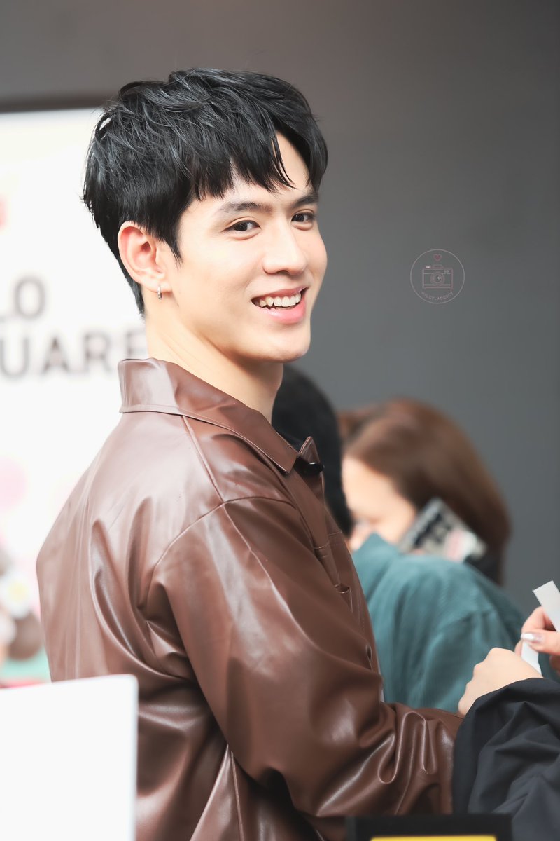 Milky_addict's tweet photo. คีพคาร์ กับ ตัวจริง 

55555555

@film_tnp20 

#POPMARTTH
#PopMart1stAnniversary 
#ฟิล์มธนภัทร 
#FilmThanapat https://t.co/SCgecHXvOX