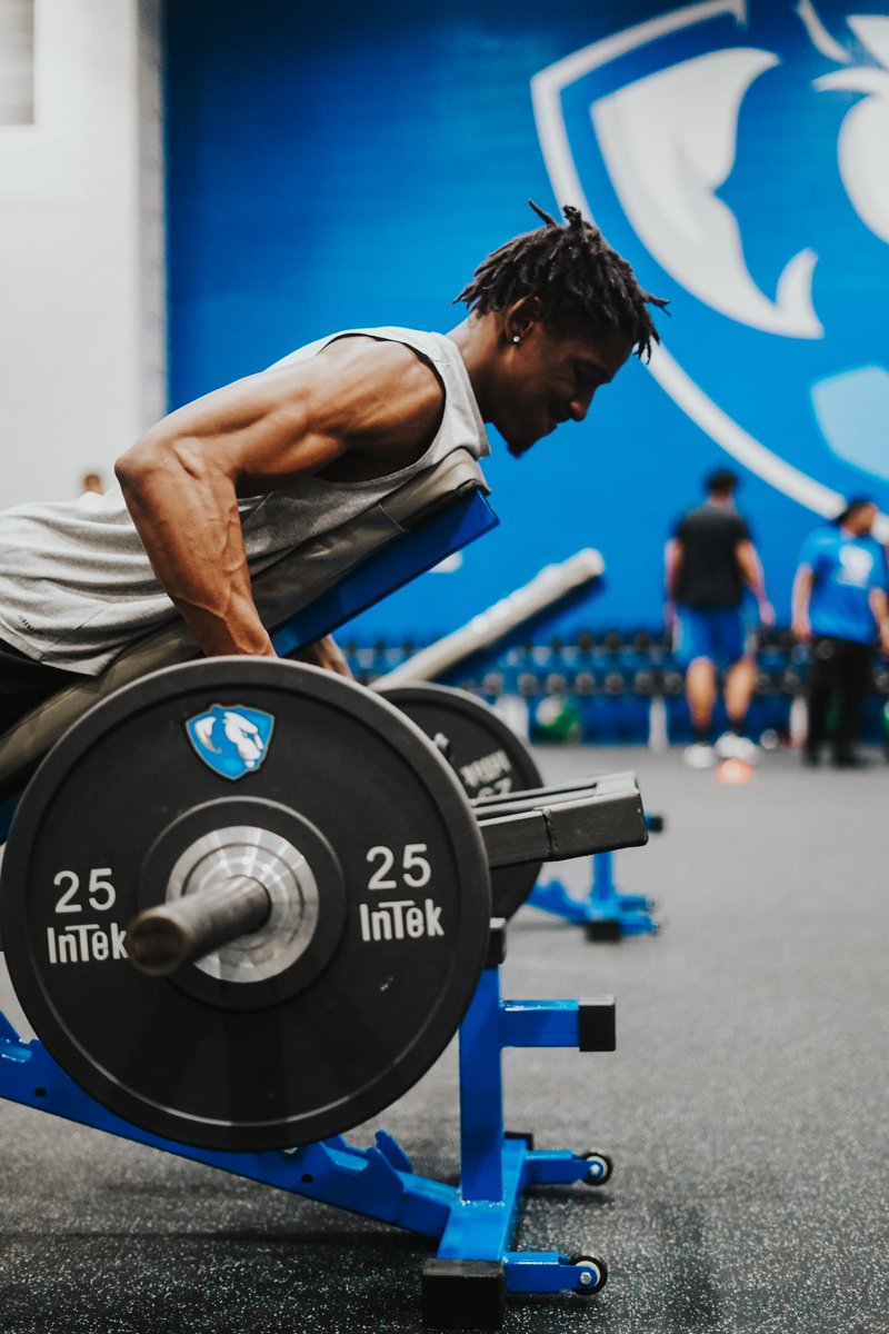 #LEADDOGG tweet media