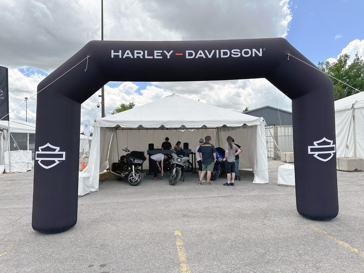 LPunna46409's tweet image. Harley-Davidson Meets Inflatable Advertising Arch! 🏍️🎪
Check out our latest inflatable advertising arch designed exclusively for Harley-Davidson! 
#HarleyDavidson #InflatableArch #InflatableAdvertising #EventMarketing #MotorcycleEvents #BrandPromotion #OutdoorAdvertising