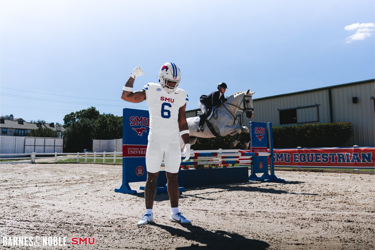 SMUFB's tweet photo. Pony (we cannot emphasize this enough) Up.

#PonyUpDallas | @SMUBookstore https://t.co/vzAWlaBhM5