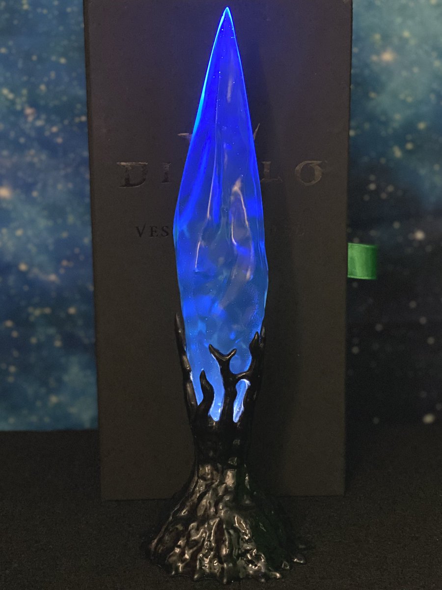 Huge thanks to the folks at <a href="/Diablo/">Diablo</a> for this amazing gift! Was wonderful to come home to after a long day.

I think I’ll leave it intact. Surely nothing bad will happen… 👀

#VesselOfHatred #DiabloPartner #ad