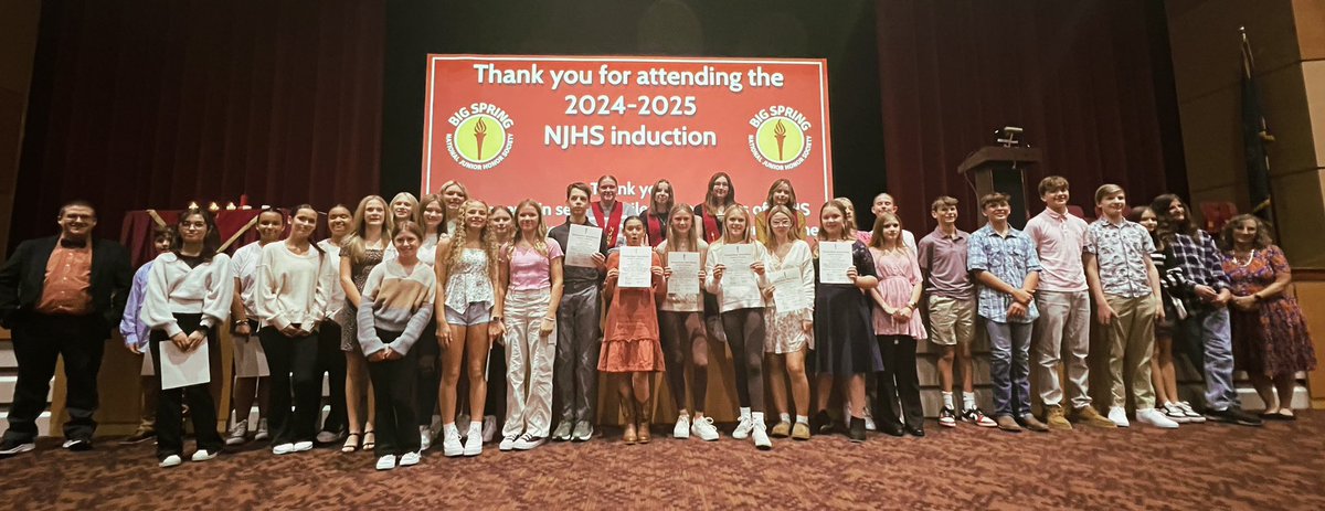 What a busy week…Spirit Week (today was twin day), 1st day of clubs, football game, NJHS induction, and tomorrow night is homecoming!  ♥️💛♥️💛 #BSMSrocks