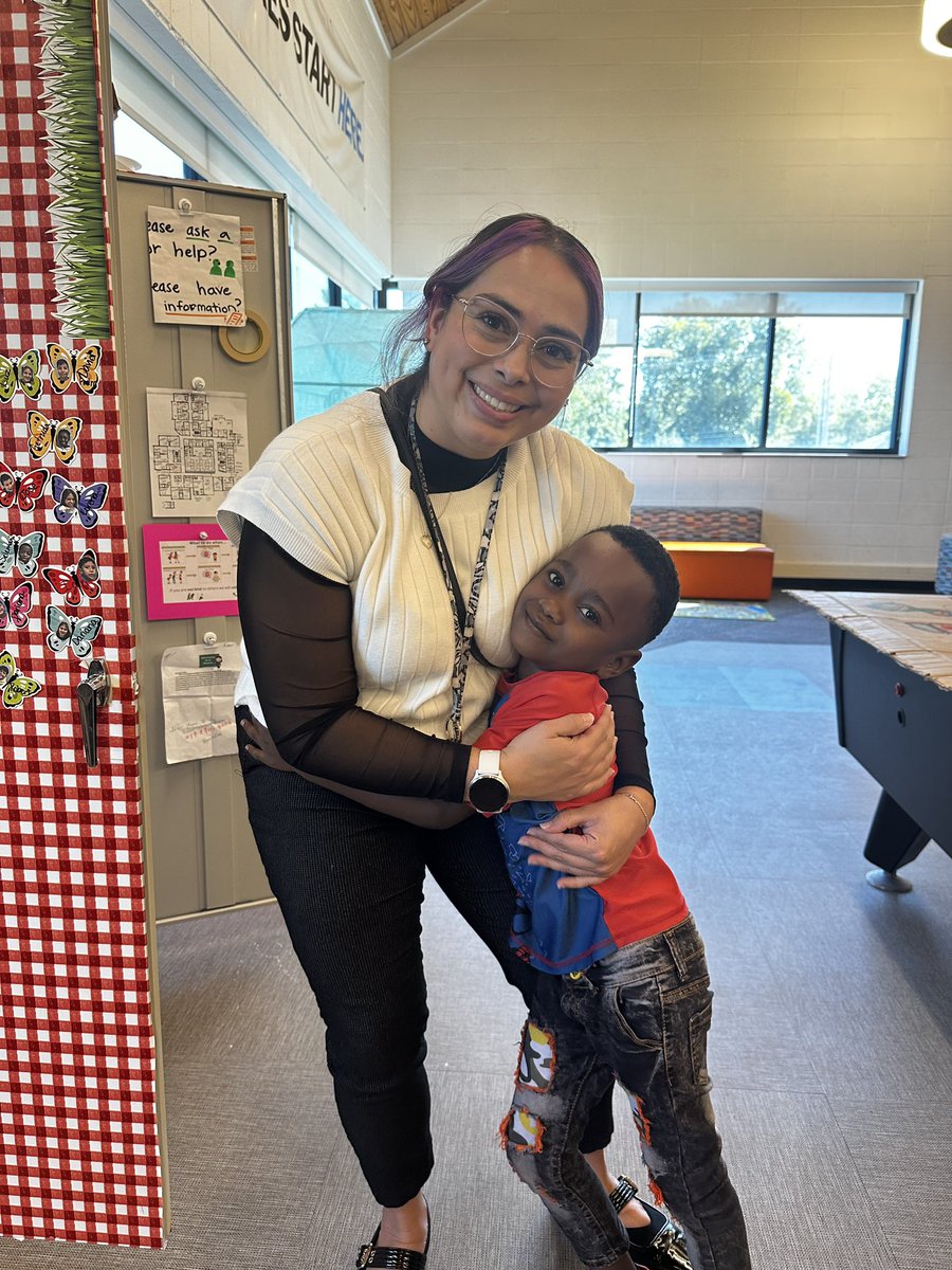 Merica Clinkenbeard, Ed.D. (@drmericaclink) on Twitter photo A lot of learning and even more love at the SPS ELD Newcomer Academy Williams site today. <a href="/SPSELD/">English Language Development, SPS</a> @clmagers <a href="/sraKnapp/">Dr. Katy Knapp</a> A lot of learning and even more love at the SPS ELD Newcomer Academy Williams site today. <a href="/SPSELD/">English Language Development, SPS</a> @clmagers <a href="/sraKnapp/">Dr. Katy Knapp</a>