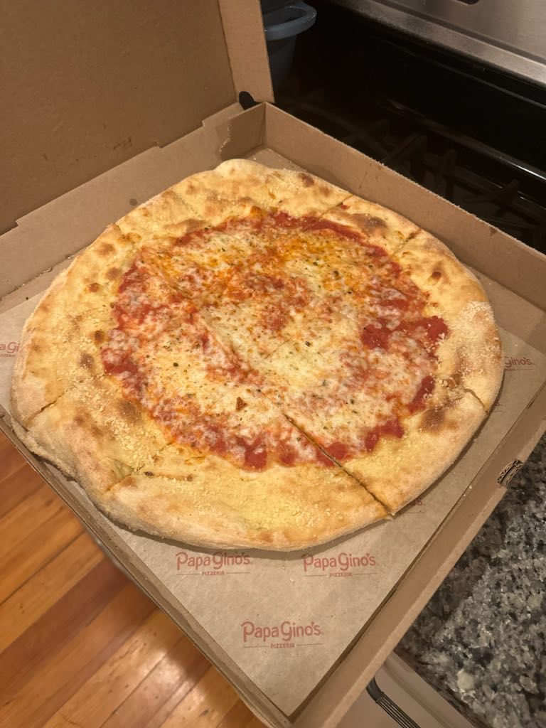 I would honestly really love <a href="/stoolpresidente/">Dave Portnoy</a> take on this <a href="/PapaGinos/">Papa Gino's</a> crust to pizza ratio