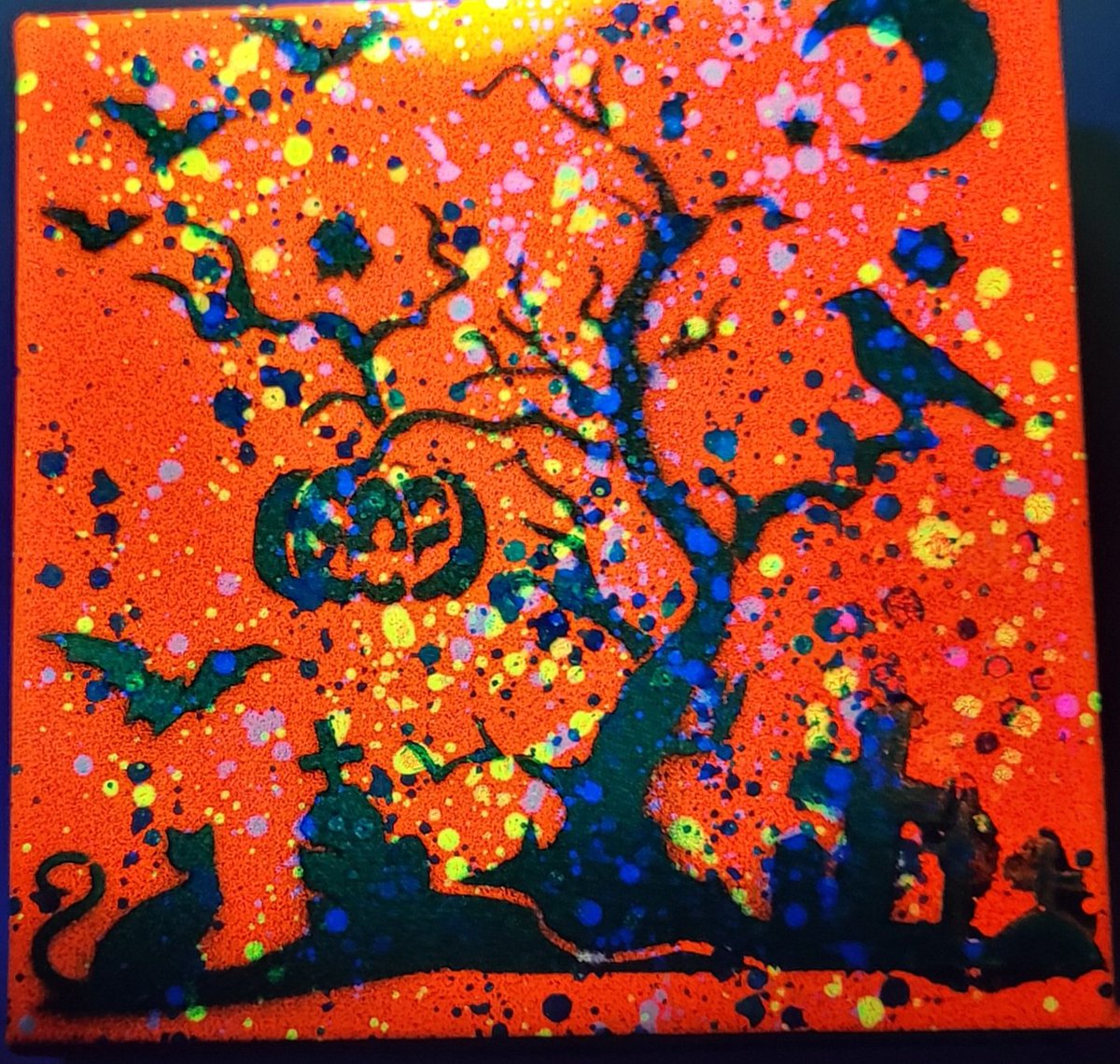RandomUnicorn95's tweet photo. New creations #Halloween #monkeyshine #tacoma https://t.co/OSAnILCSzp