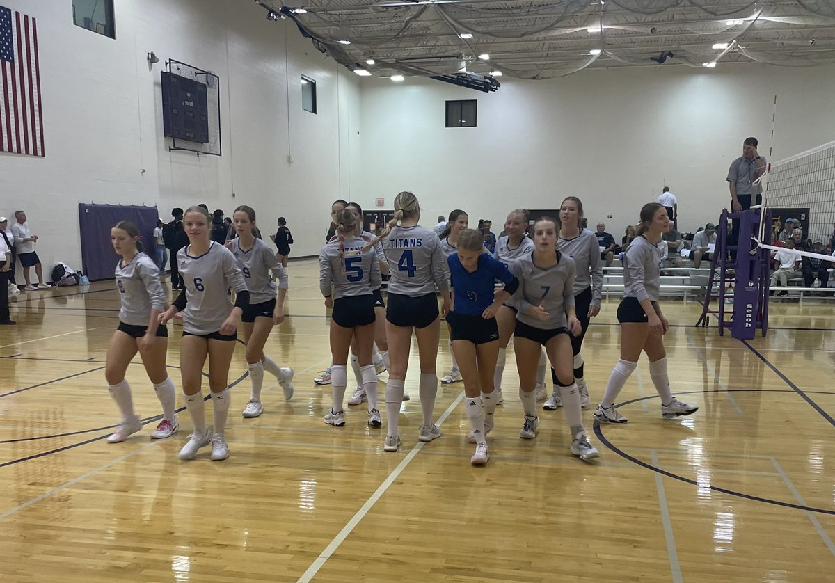 PLSouthTitanVb's tweet photo. JV Titans were 🔥 tonight… brought great energy and earned two more big WINS! #EmbraceTheChoice @PLS_activities https://t.co/UsA1fA0jBo