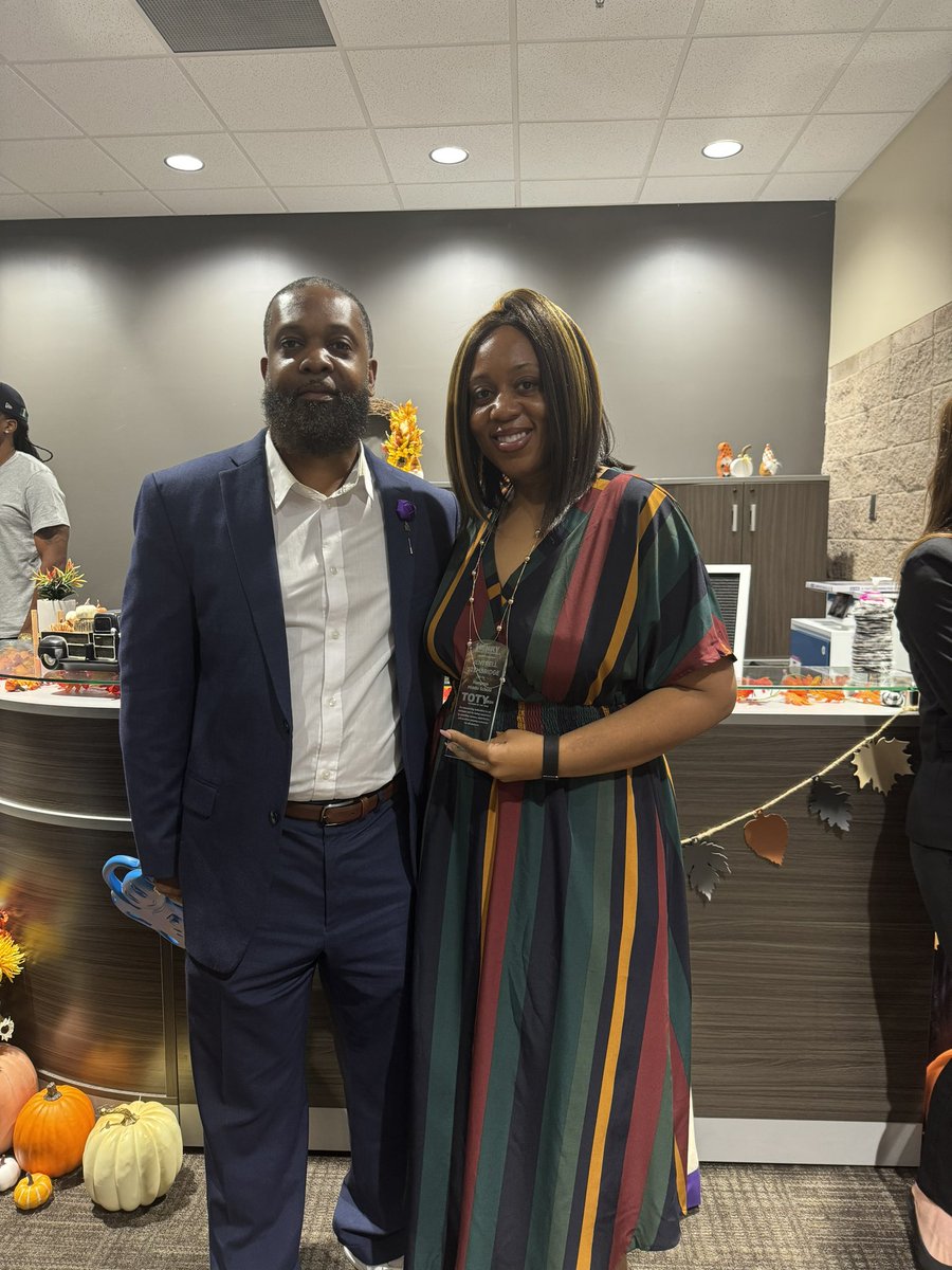 Hampton Middle School (@hamptonms_hcs) on Twitter photo Congratulations to our Teacher of the Year, Mrs. Stembridge ๐๐๐! Thank you for all that you do for Hampton Middle School #winningforkids #GameOn <a href="/ShesMrsGaynor/">Mrs. Gaynor</a> <a href="/stuckonteachin/">Mr. Stuckey</a> <a href="/LoriHuston_07/">Lori Huston</a> @DrNXSamuels <a href="/drwilliams08/">Dr. Lydia Williams</a> Congratulations to our Teacher of the Year, Mrs. Stembridge ๐๐๐! Thank you for all that you do for Hampton Middle School #winningforkids #GameOn <a href="/ShesMrsGaynor/">Mrs. Gaynor</a> <a href="/stuckonteachin/">Mr. Stuckey</a> <a href="/LoriHuston_07/">Lori Huston</a> @DrNXSamuels <a href="/drwilliams08/">Dr. Lydia Williams</a>