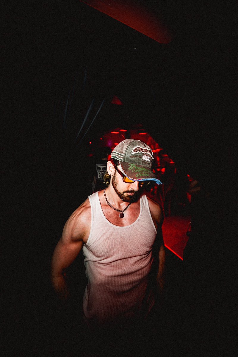 HomeSick (@homesiiick) on Twitter photo 