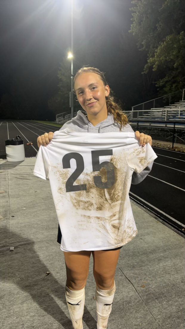 LadyRedDevilSo1's tweet photo. And your Lady Red Devils 😈with a Huge 6-1 Win at Rootstown on their Senior night tonight.  Total team effort in taking the Rovers down 💯💪🏻
@Tom_Nader @JLRSports https://t.co/tanaLvqdZw