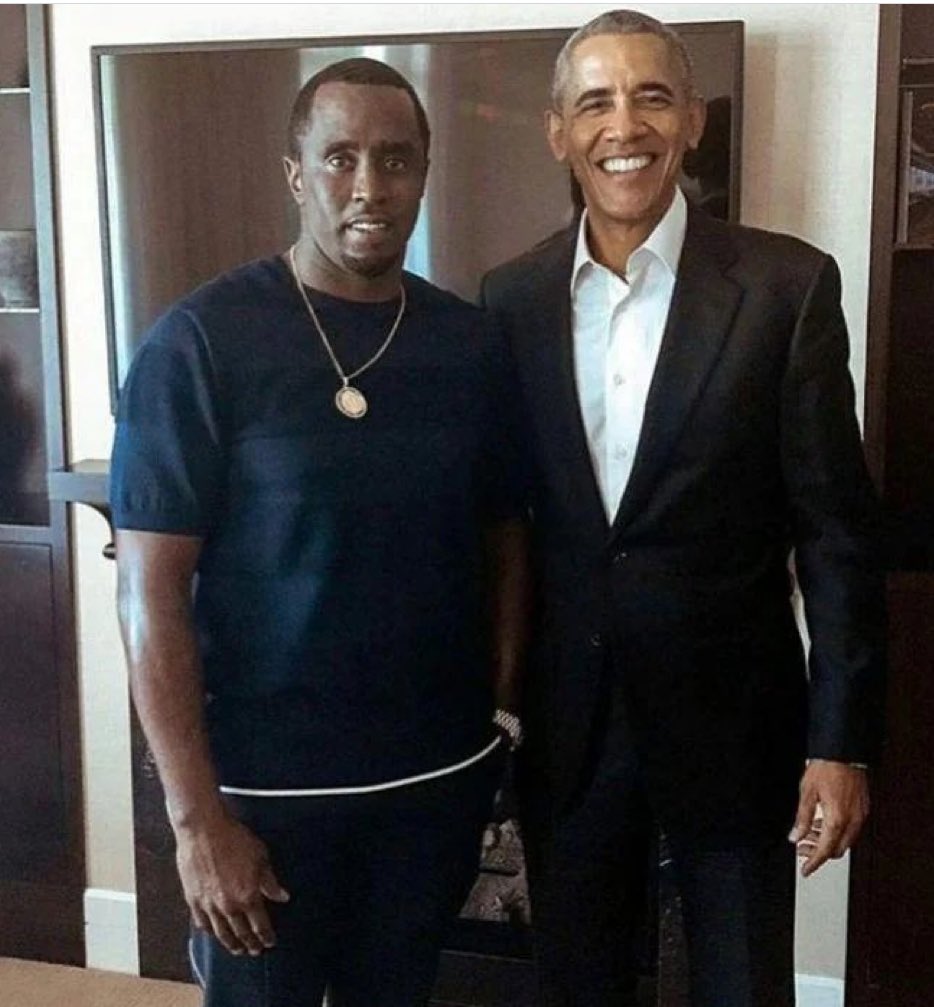 <a href="/BarackObama/">Barack Obama</a> <a href="/MichelleObama/">Michelle Obama</a> Everyone knows who your real boyfriend is, Barack 👇