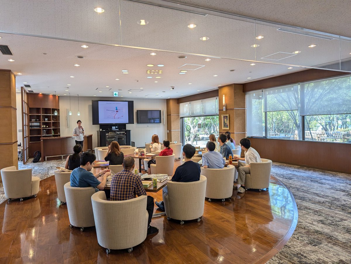 SameerThukral6's tweet image. Prof Fumio Motegi gave a career talk about learnings from failure at the recent BDR-Launchpad event for ECRs. Learning that seasoned researchers cherish both success AND failure was enlightening! Thank you for your time! @RIKEN_BDR @BDR_RIKEN #ECRs #BDRLaunchpad @dev_mechanics