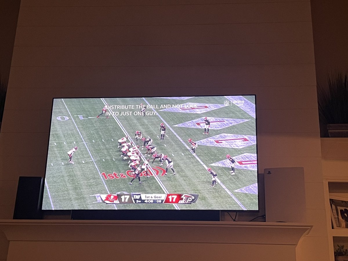 HighVoicePeyton's tweet photo. @T_Cogo Lol https://t.co/hFPpjoN7SL