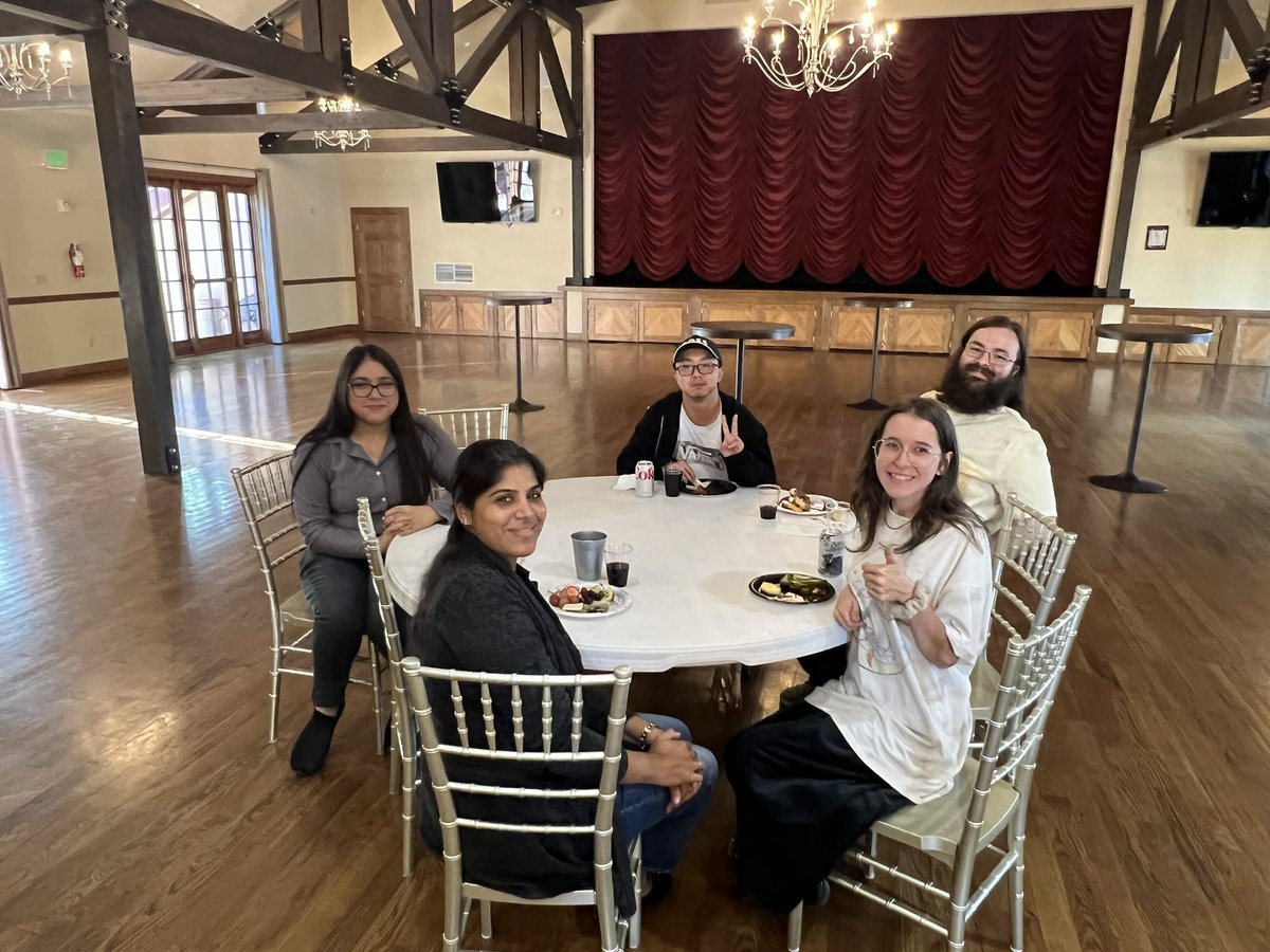 uwyoneuroscien1's tweet image. Neuro program meet and greet ☺️