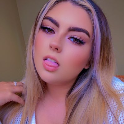 steffanie00018's tweet photo. #NewProfilePic https://t.co/vqtvVBZYqx