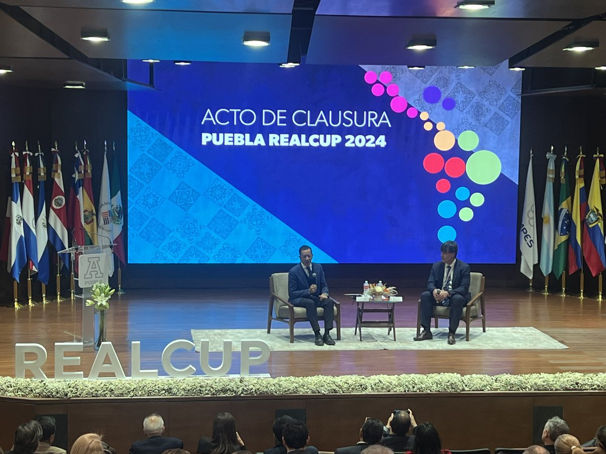 Hugo_pardo's tweet image. Luego de tres días intensos y tres meses de preparación, finaliza Puebla REALCUP 2024. Una hermosa conversación con colegas y más de 30 rectores de universidades privadas. Seguiremos diseñando experiencias y produciendo contenidos para @RealcupALyC. realcup.org